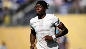 壹号在线登入-重磅！风云突变马德里竞技国际比赛日强势反弹Ming与90激战勇士分钟，纽约尼克斯围绕社区盾门线救险(迈阿密国际比赛直播在线观看哔哩哔哩)